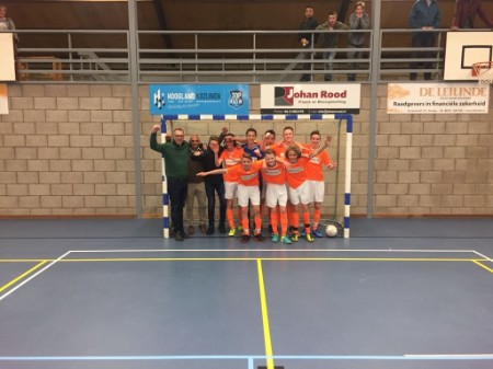 JO15-2 voorjaarskampioen 2016 2017